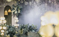 -艾米婚纱&婚礼策划