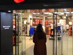 -上品折扣(回龙观店)