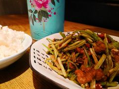 -茅炒屋龙虾·烧烤·湘菜(新河路店)