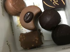 -Laderach 莱德拉(上海环贸iapm店)