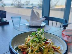 -邻海餐厅(烟台金沙滩英迪格酒店)
