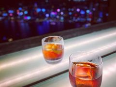 -OZONE 顶楼酒吧(香港丽思卡尔顿酒店)