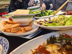 -鸿亨泰杂鱼馆(港馨家园店)