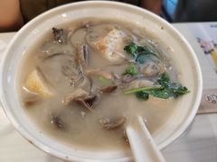 老南京鸭血粉丝汤-咬不得高祖生煎·简餐(城站店)
