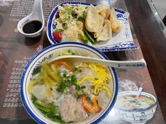 -长人馄饨铺(解放街店)