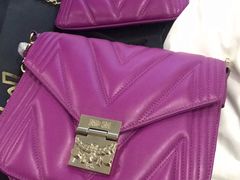 -MCM(比斯特上海购物村店)