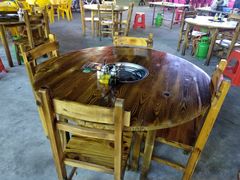 大堂-吉品莞家·鲍鱼鸡煲(东莞店)