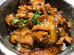 照烧鸡腿饭-明洞阿姨·韩式酱蟹烤肉·创意料理(三元桥店)