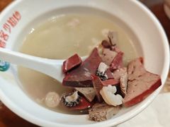 -老天桥酱肉烧饼夹肘子(天桥店)
