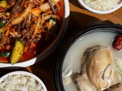 -长寿参鸡汤(朝韩风情街店)