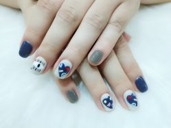 -手牵手美甲