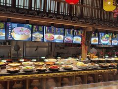-头上红煨盐鸡·非遗院子餐厅