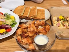 咖椰吐司-HELLO 27 意面·沙拉·帕尼尼