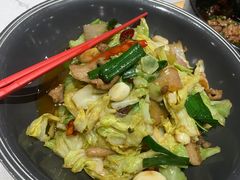干锅手撕包菜-和记小菜(东方店)
