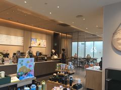 -星巴克臻选(呼和浩特维多利摩尔城店)