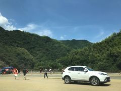 -雅鲁激流探险漂流