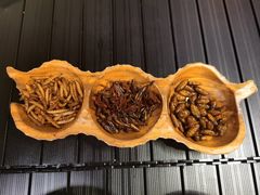 -隔壁老王·家常云南菜(花巷店)