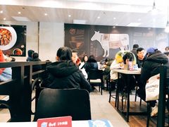 -康师傅私房牛肉面(马泉营奥莱店)