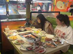 -爱客得牛排海鲜烤肉·火锅自助(春熙路黑金好店)