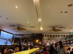 大堂-大头虾越式风味餐厅(光明广场店)