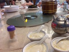 -鹏城人家海鲜酒家·23年老字号(较场尾店)