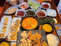 -火炉情韩国料理店(古田路店)