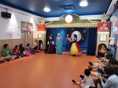 -小门牙好性格托育(北外滩中心)