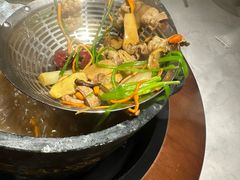 -芸山季·云南山珍菌火锅(人民广场来福士店)