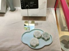 -阮大兴糕团(滨江宝龙店)