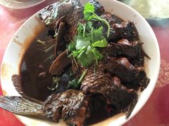 -明月食府(二区干二路店)