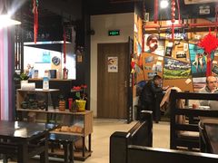大堂-我去·春饼文化主题餐厅(国定路总店)