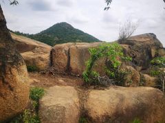 -灵岩山风景区