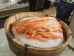 -四囍码头海鲜烧烤自助火锅(外滩南京东路悦荟广场店)