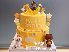 双层蛋糕-兔子妃私人定制蛋糕(城南花苑南区店)