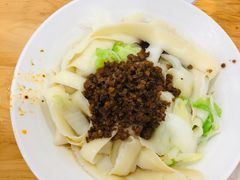 素椒刀削面-华兴街自力面店