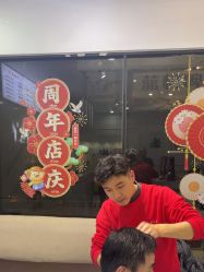 点击看大图 -艾米莉 烫染沙龙