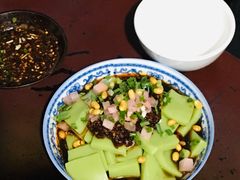 -王万妈卤猪脚(青岩交通路)