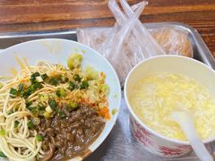 红油热干面-小秋水饺(大成路总店)