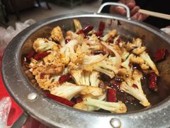 -吴记酱骨炖菜馆(西大直街店)
