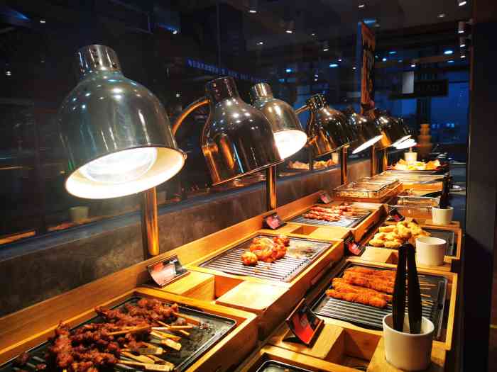 比格比萨自助(丰科万达店)-"今儿是周末 带女儿来参加体验活动 店里为