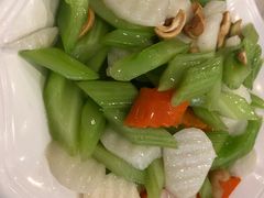 -鑫巴蜀小镇 · 水煮鱼专研店(玉桥店)