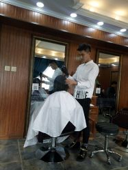 -小齐发型Star·Salon