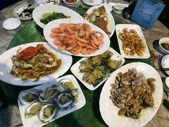 -四川小胡子海鲜(丁村万人海鲜广场店)