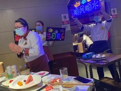 -海底捞火锅鲜切牛肉主题店(长寿路店)