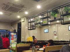 大堂-湘缘道客•湘缘饭店·25年湘菜馆(古墩路店)