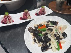 -二姐家三个拿手菜·北塘海鲜·大馅锅贴王(成林道店)