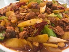 大盘鸡-清真·尚穆回回香清真餐厅(工人新村店)