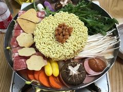 部队锅-李先生的首尔小馆(松江启源广场店)