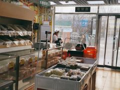 面包甜点陈列柜-百年义利(黄寺大街店)