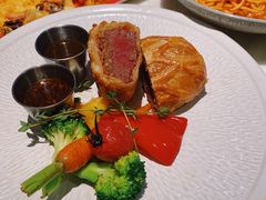 惠灵顿牛排-芳草地西式融合餐厅(回龙窝店)